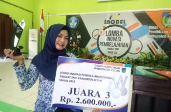 Juara 3 Lomba Inovasi Pembelajaran Tingkat SMP