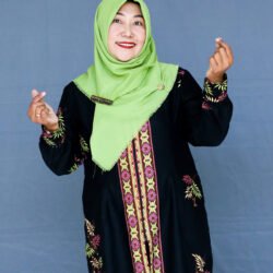 Reny Nur Rahmawati, S.Pd.